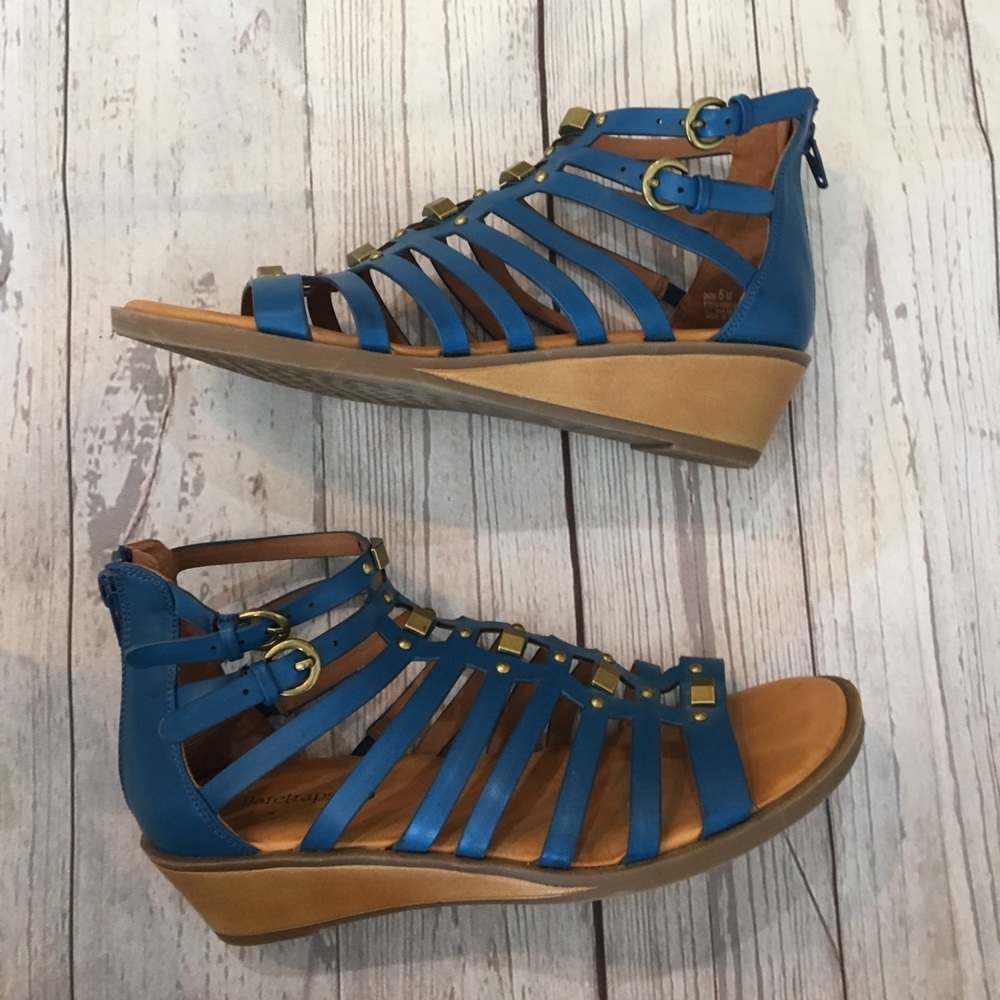 Baretraps Zazie Blue Leather Studded Wedge Strappy Comfort Sandals 6 - Picture 2 of 8